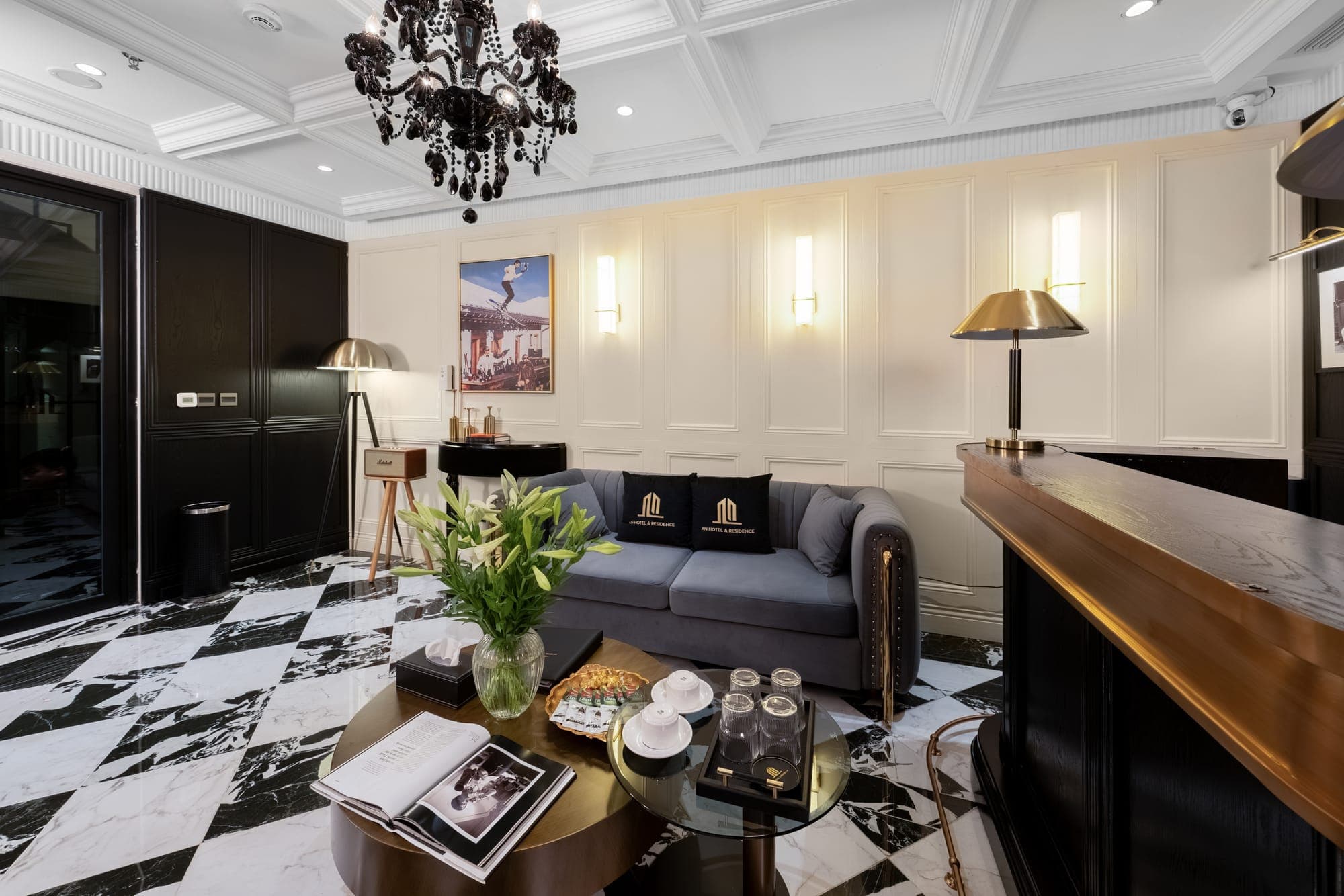 AN Hotel lobby